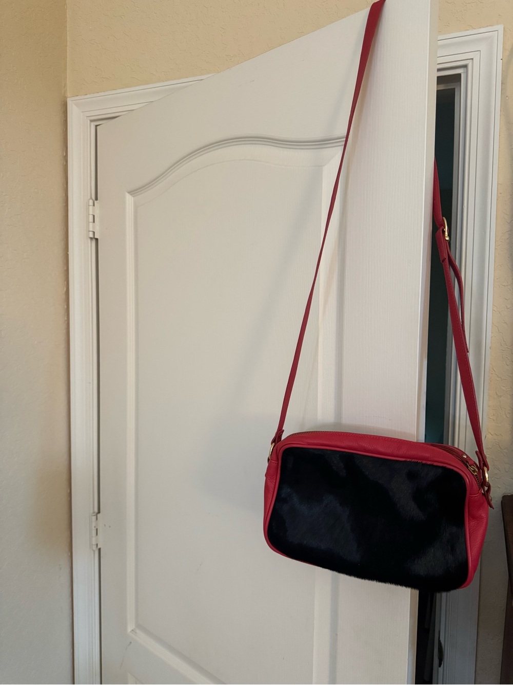BECATO Red and Black Crossbody Bag/ Shoulder Bag with Cowhair